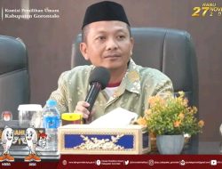 KPU Kabgor Terima Dokumen Perbaikan Bapaslon Roni Sampir dan Adnan Entengo