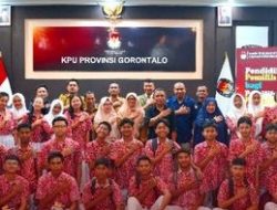 KPU Provinsi Gorontalo Terima Kunjungan Pelajar SMA Negeri 1 Gorontalo
