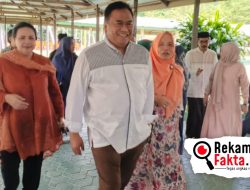Lestarikan Tradisi Sosial Keluarga, Rachmat Gobel Salurkan Tiga Ekor Sapi Kurban di Pesantren Hubulo