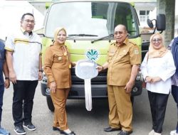 Rusli Habibie Bantu Armada Sampah, Wali Kota Adhan Apresiasi Dukungan Nyata untuk Kota Gorontalo
