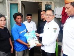 Pemkot Gerak Cepat, Sekda Ismail Salurkan Bantuan Korban Puting Beliung di Huangobotu