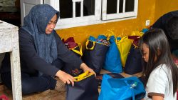 ‎‎Rakhmatiyah Deu Salurkan Amanah Rachmat Gobel, Parcel Ramadan untuk Pengurus NasDem Kabila