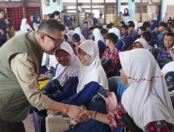 Pemkot Gorontalo dan Jasa Raharja Salurkan 1.000 Paket Pendidikan untuk Siswa SD dan SMP