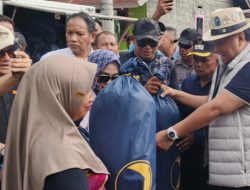 Tinjau Banjir Didingga, Rachmat Gobel Siapkan Langkah Pemulihan dan Penataan Desa